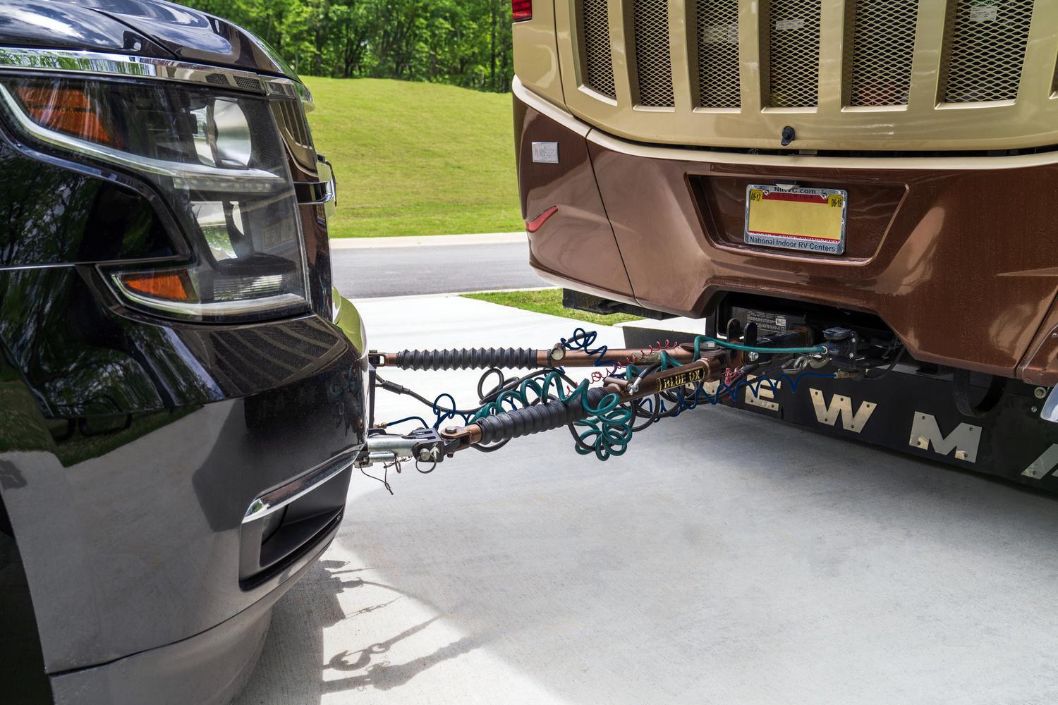 Find The Best Vehicle to Tow Behind an RV
