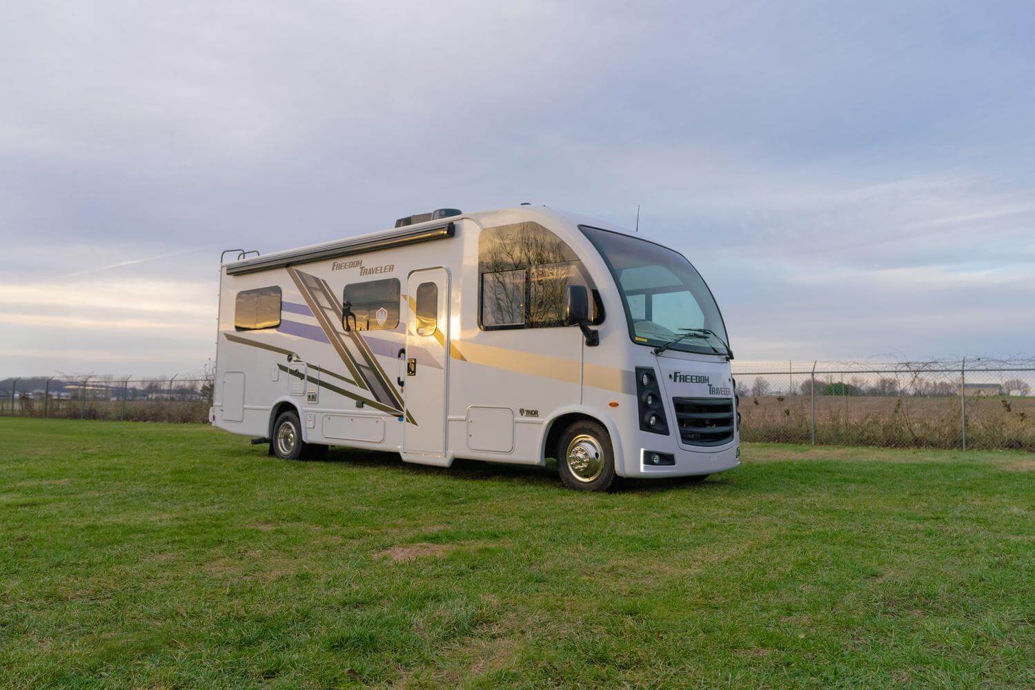 Des Rv Brand The Benefits of Exclusive RV Brands | Camping World Blog