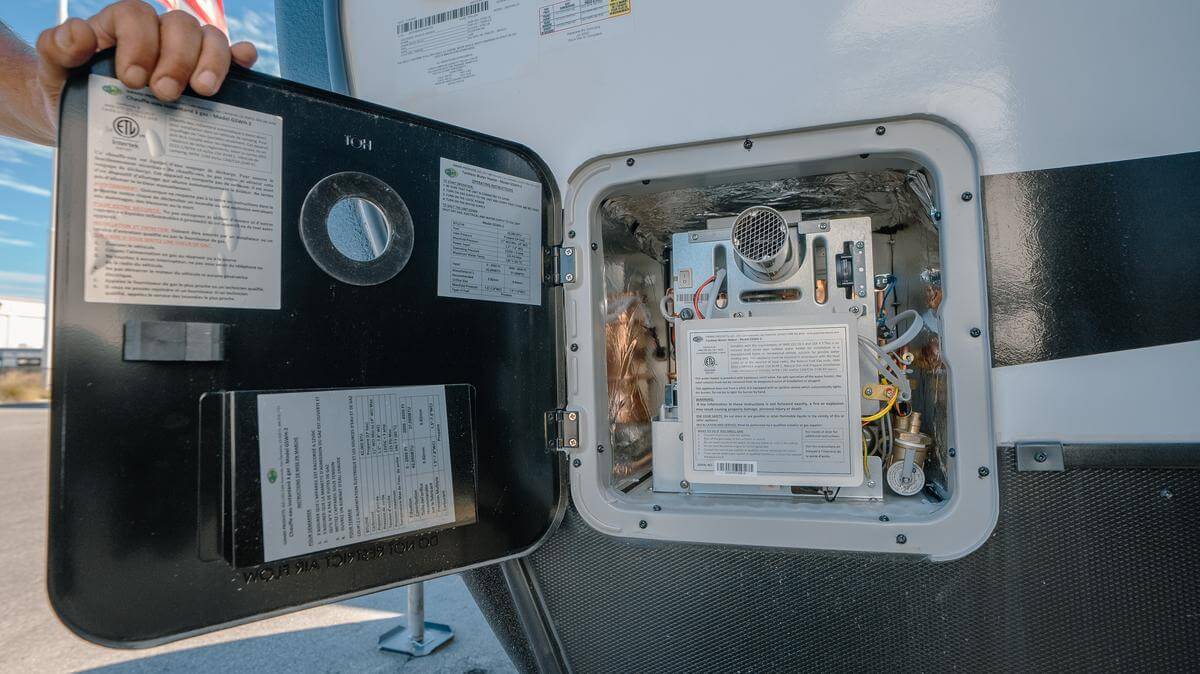 Expert RV Spring Cleaning Tips