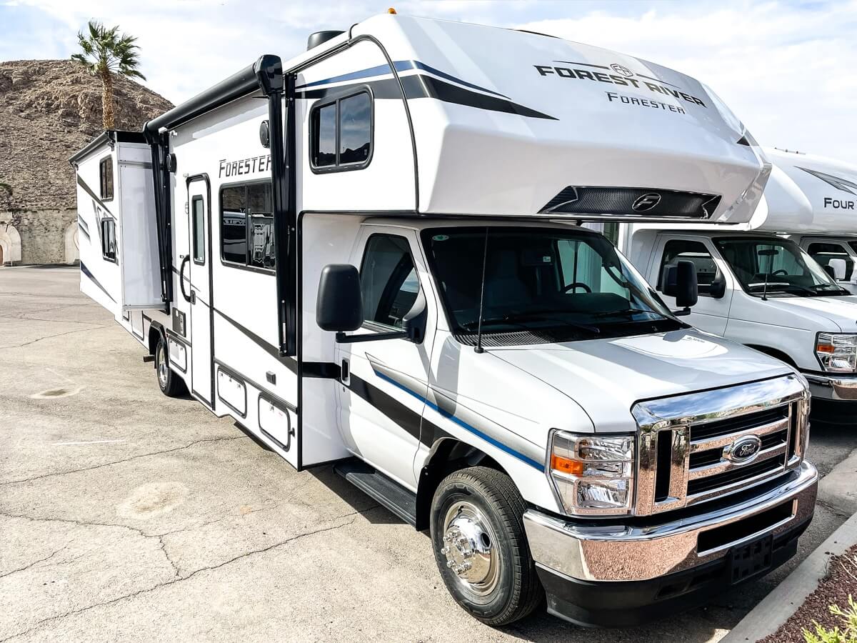 Which Class C RV Sleeps 8?