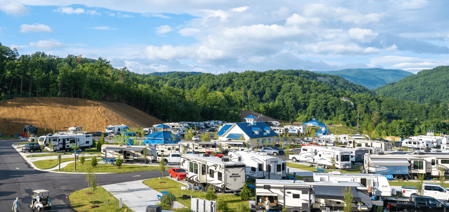What Are The Best RV Trips for Beginners? | Camping World Blog