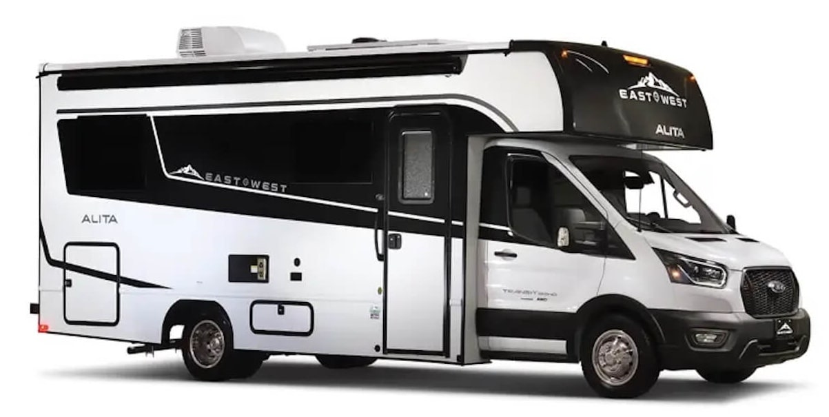 East to West RV: A Complete Guide | Camping World Blog