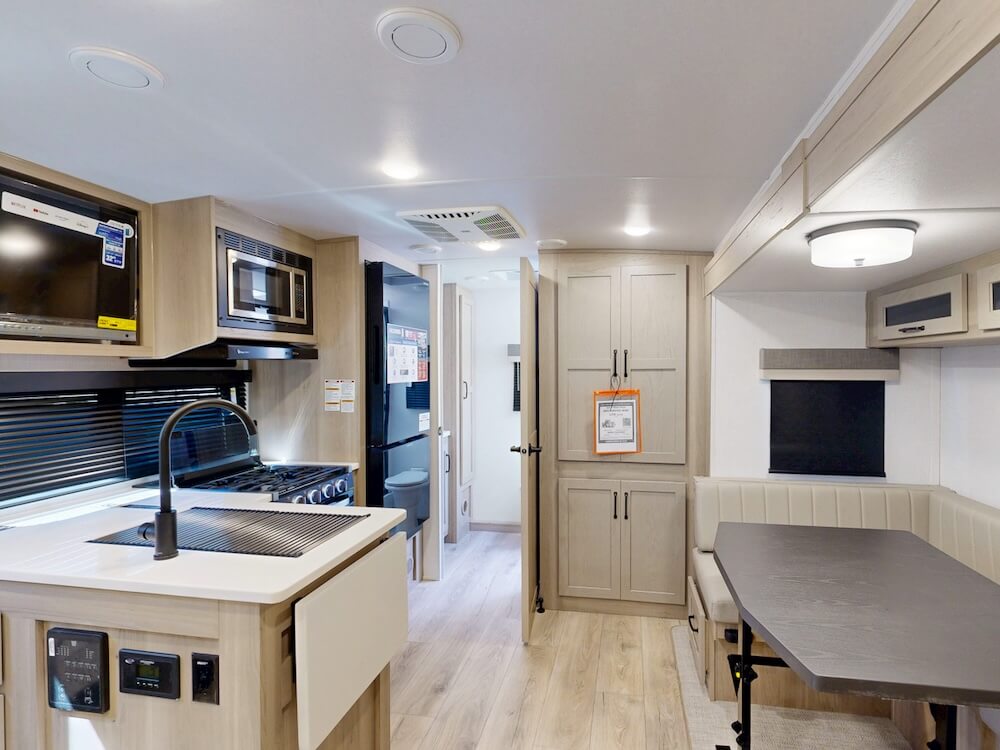 Forest-River-Rockwood-Mini-Lite-2214S-2025-wideinteriorliving