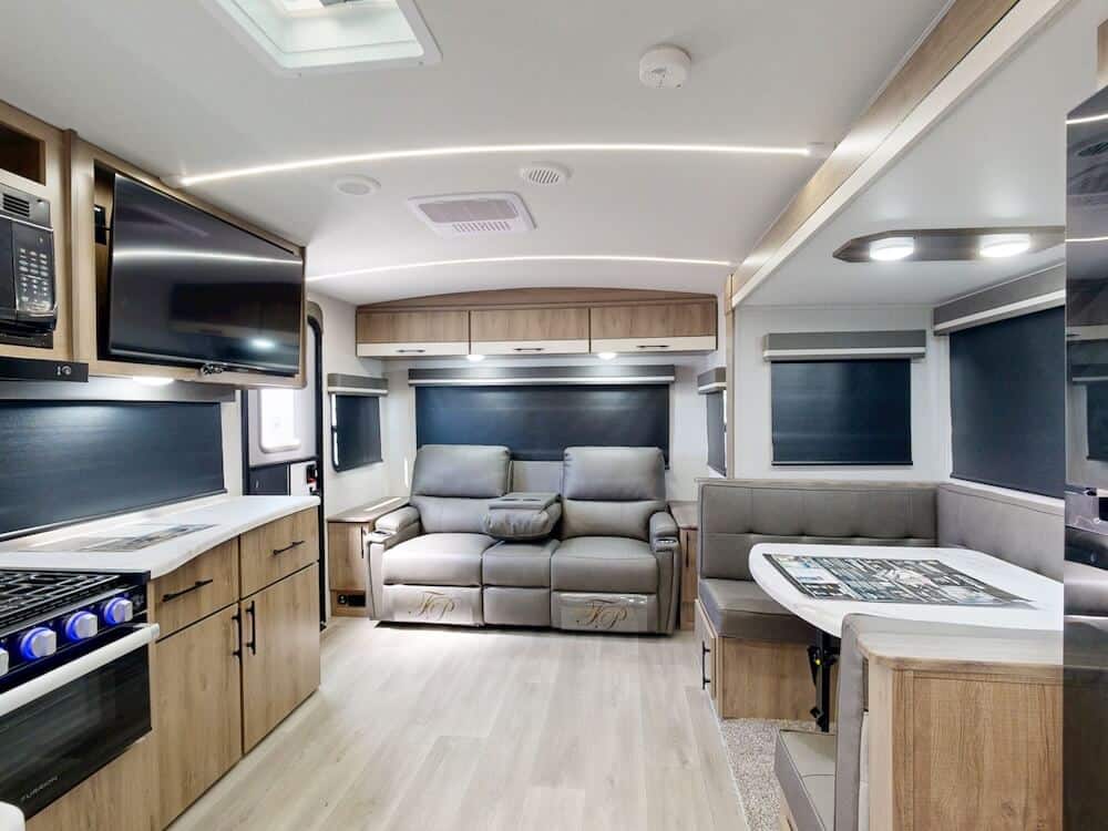 Grand-Design-Imagine-2500RL-2025-wideinteriorliving