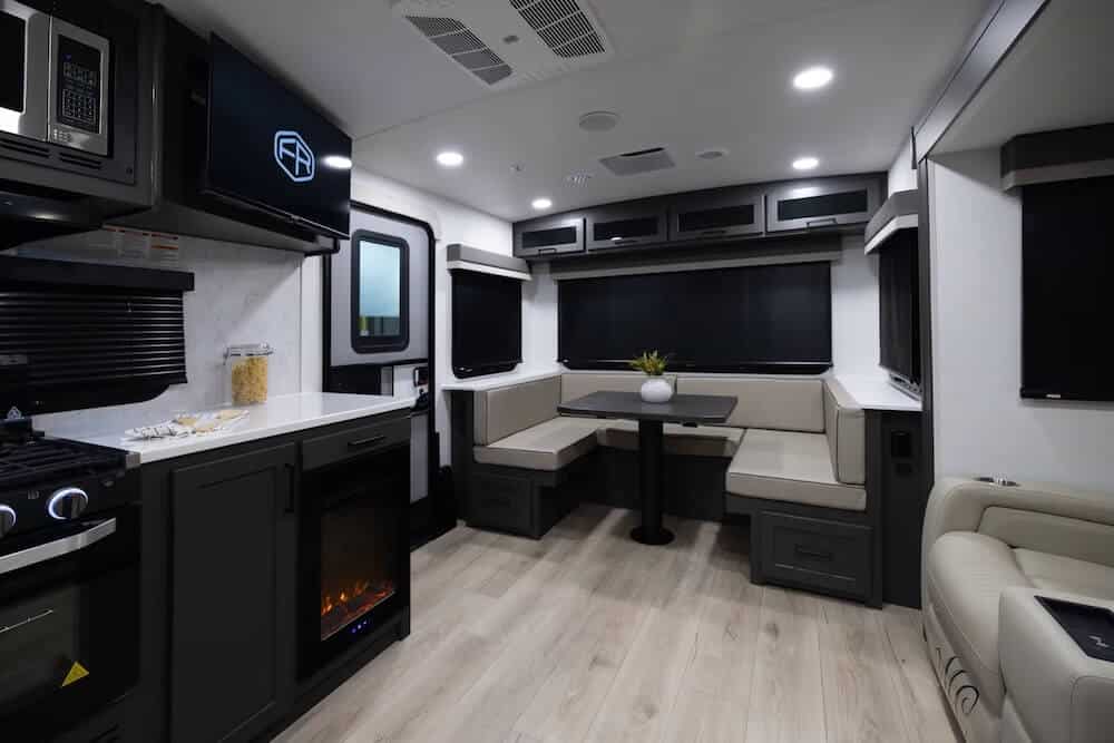 Rockwood-Ultra-Lite-2618RD-Rear-Dinette Why a Rear Dinette Travel Trailer?