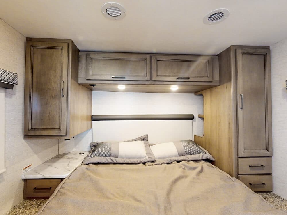 Thor-Freedom-Traveler-A26-2026-extraimage1