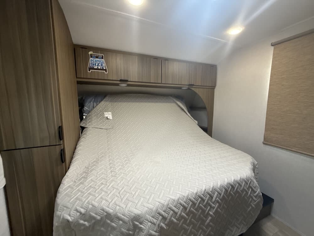 2026_forest_river_salem_260ice_rv820478_impel-capture_close-up_bedroom