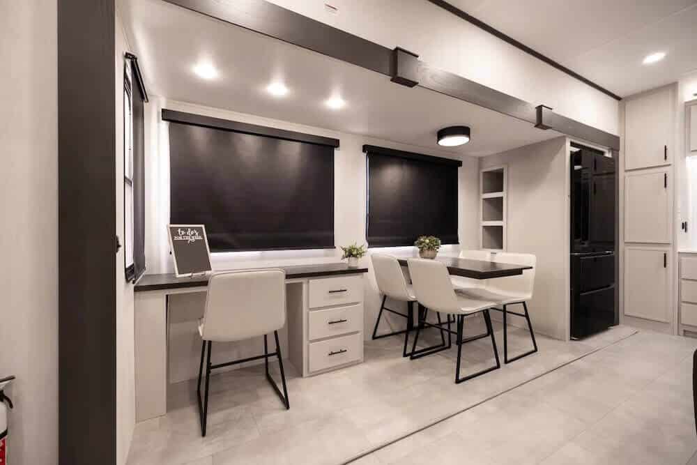 2026 Crusader BONUS38 03 Desk and dinette copy