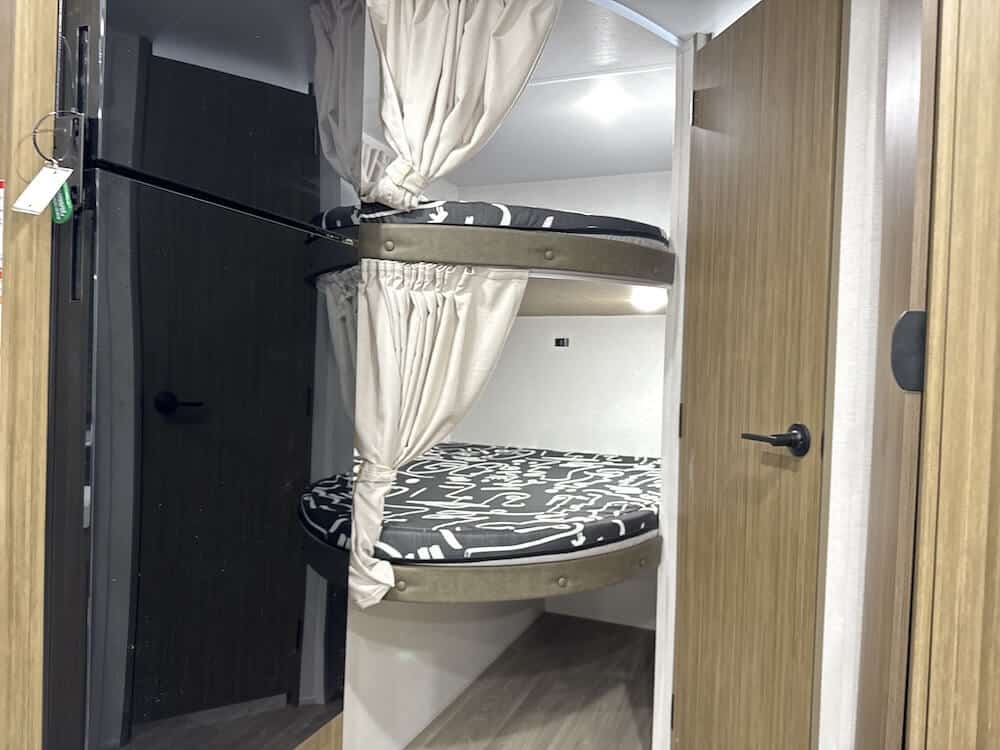 Image of the rear double bunk beds for the Salem FSX 178ICE