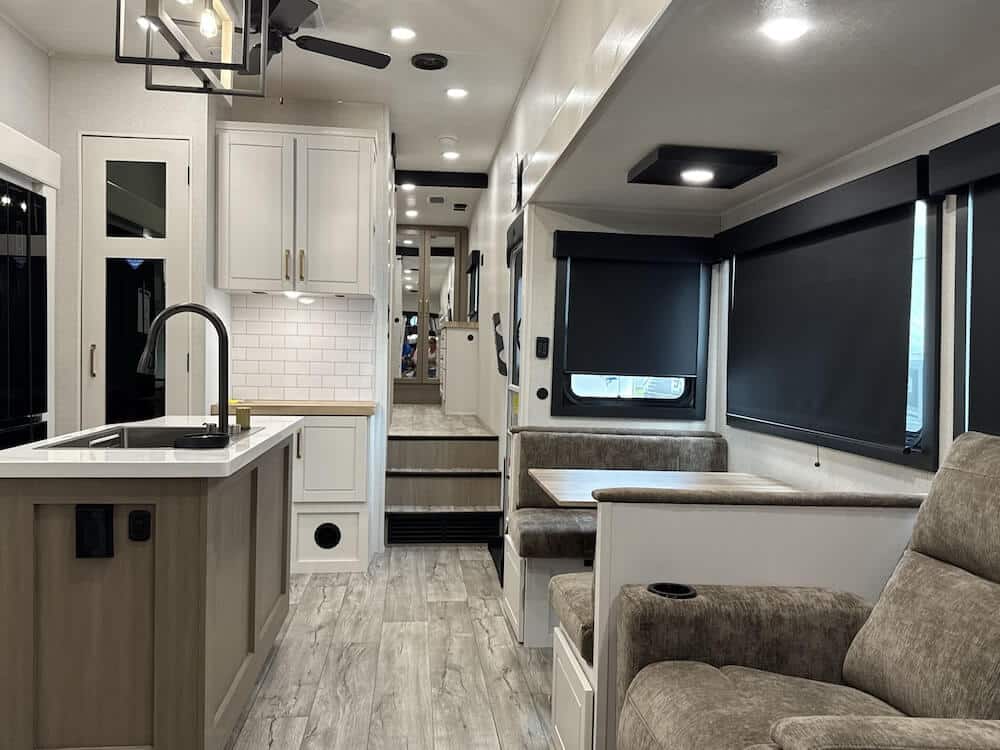 2026_jayco_eagle_360dbok_rv818813_impel-capture_close-up_extra-image-1