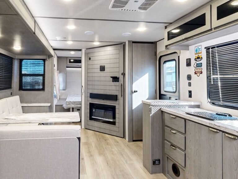 Largest Travel Trailer RVs in 2025