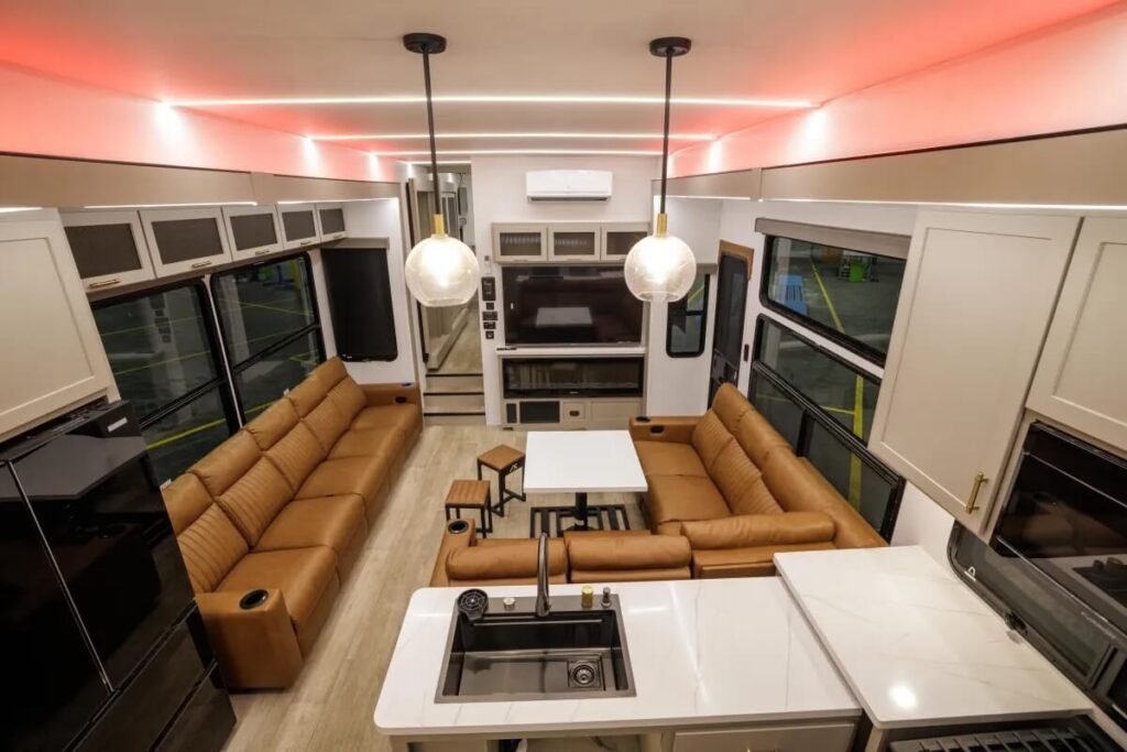 Vendetta living room