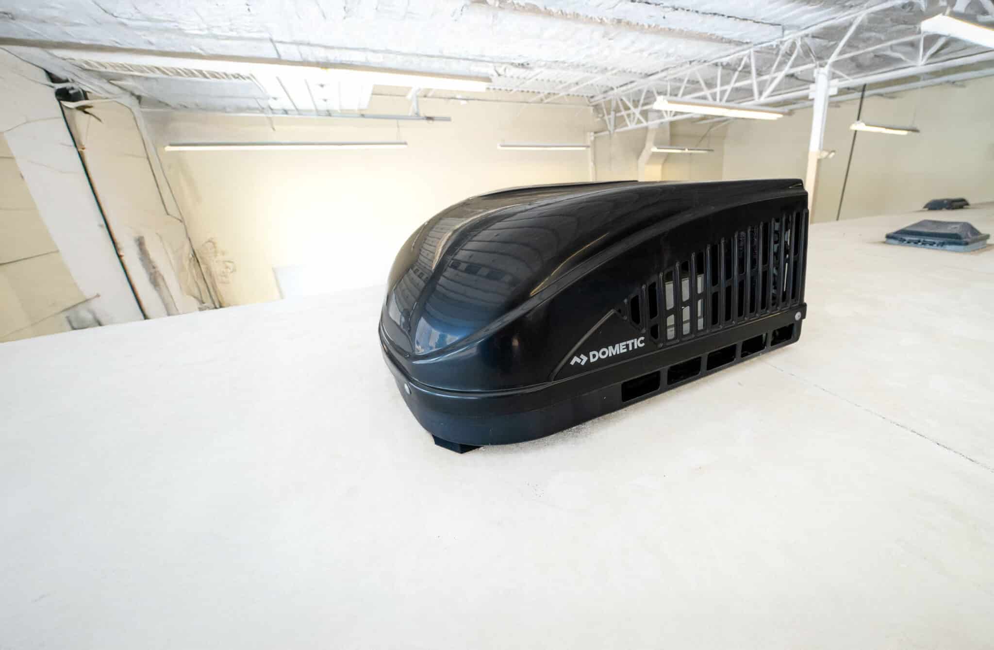 Dometic rooftop RV air conditioner