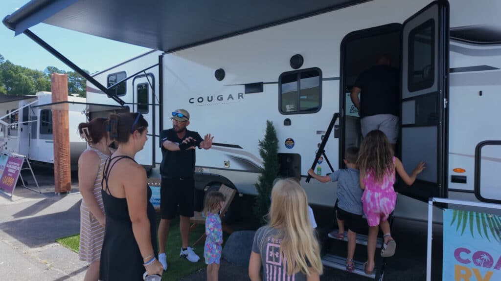 Family ready to tour Keystone Cougar 5th wheel