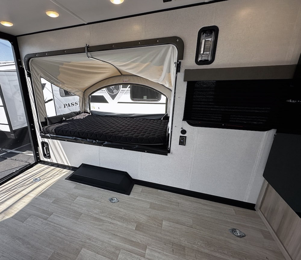 13t tent bed