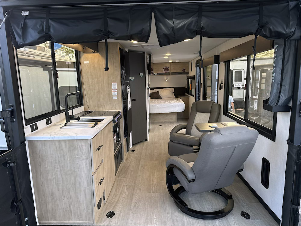 19KR living area + kitchen copy