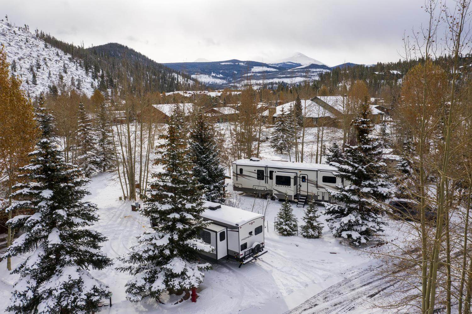 featured-1-what-makes-a-4-season-rv-10-2025