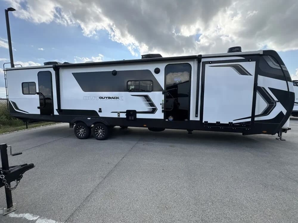 exterior 2025_keystone_outback_342 side ramp toy hauler