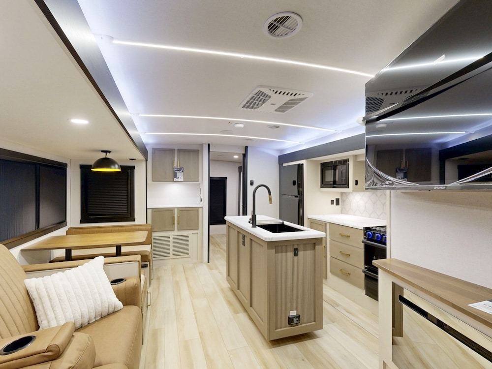 Forest-River-Salem-Hemisphere-310BHI-2025-extraimage2