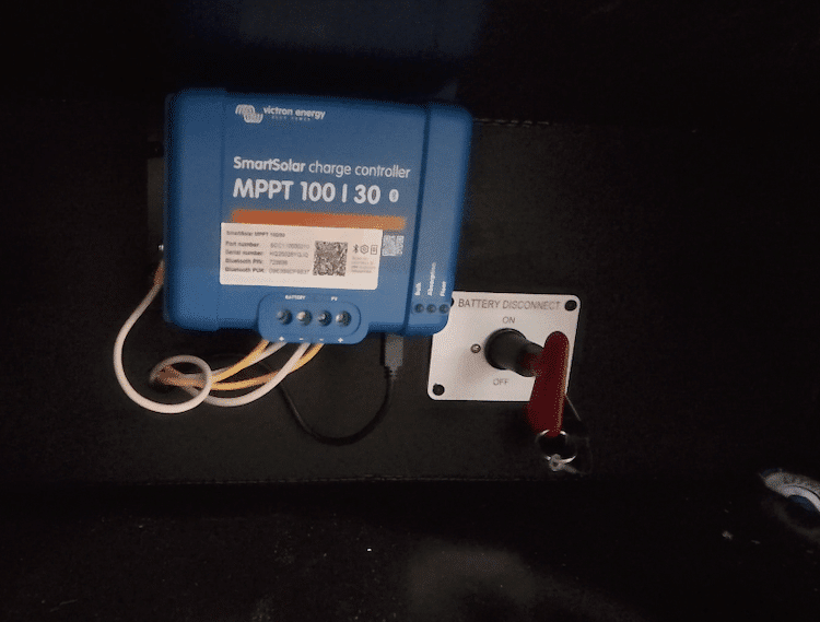mppt solar charge controller