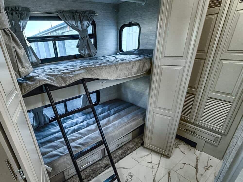 2026_forest_river_berkshire_xlt_45e_ein2567610_impel-capture_close-up_bunk-room best rated class a motorhomes