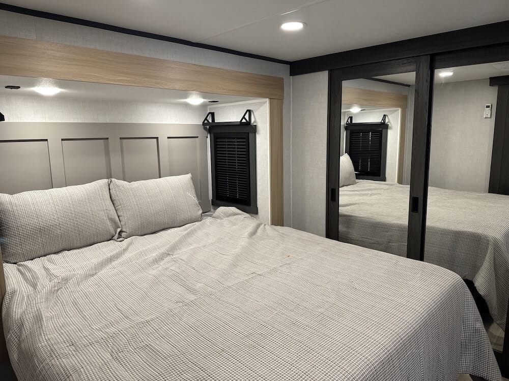 2026_forest_river_nightfall_hd_343nhd_rv823983_impel-capture_close-up_bedroom best rv for families