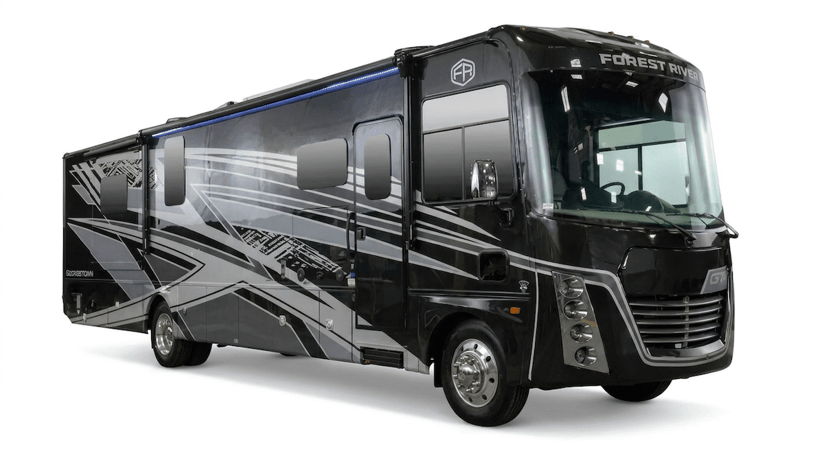 Custom RV Paint Jobs: A Guide to Full-Body Paint RVs