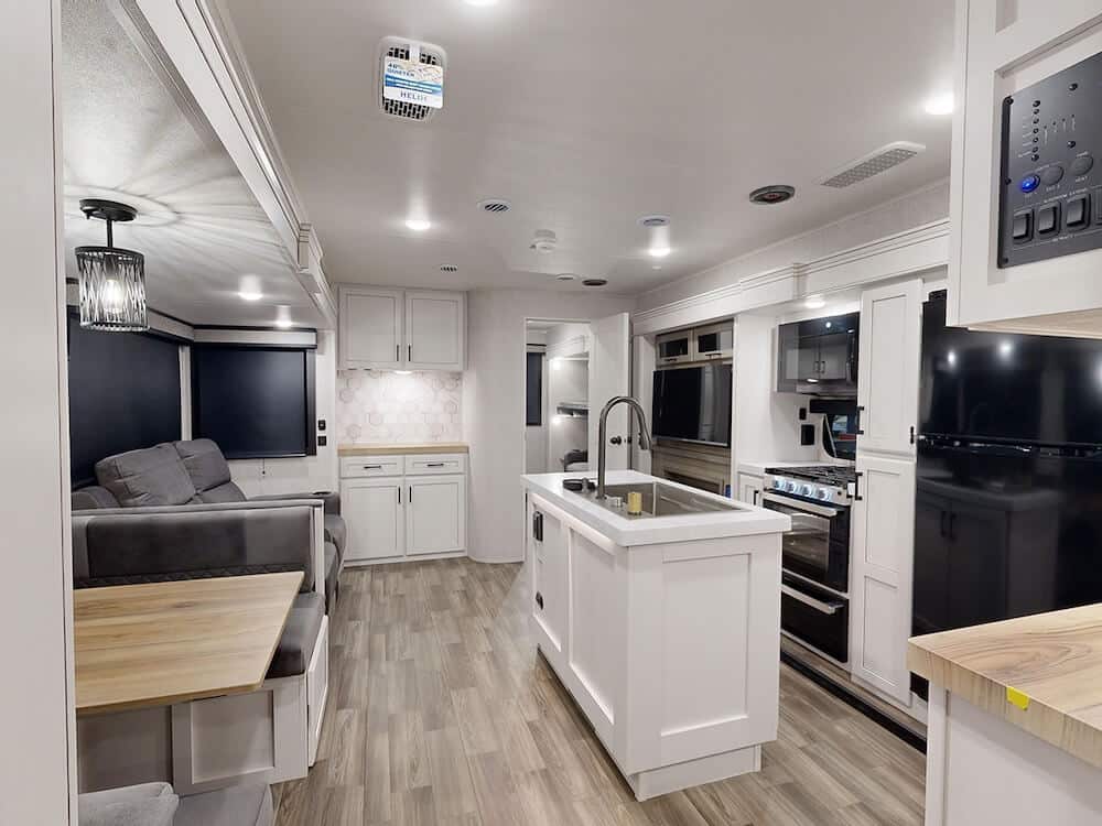 Jayco-Eagle-HT-312BHOK-wideliving
