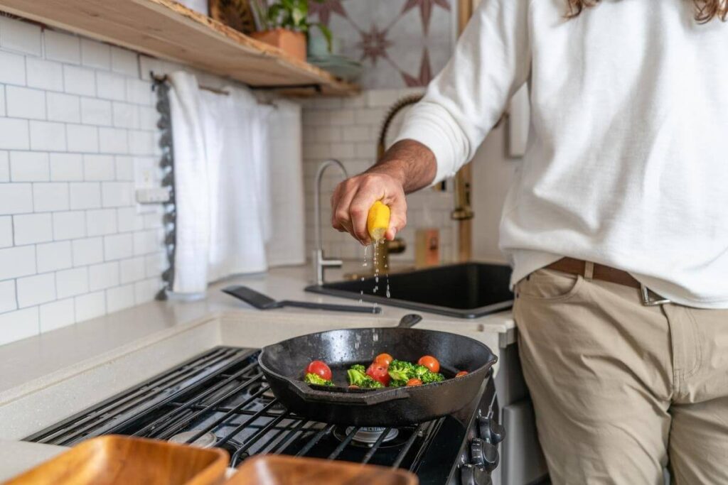 a cooktop evaluation is vital to getting a good rv kitchen
